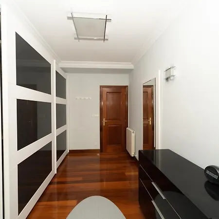 Txibitxiaga Etxea, Desayuna Encima Del Mar. Apartamento Bermeo
